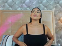 I am a safe woman of herself, flirtatious by nature and passionate about pleasure in all its forms. I love creating a real connection, where chemistry and desire are mixed without hurry. At first glance, my gaze will catch you; Then it will be my smile that will invite you to stay. I like to make you feel desired, special, unique. I am not just a pretty face or a body that causes: I am a complete experience, a living fantasy that knows exactly how to make you forget about the world.

With me, there are no scripts or hurry. Each match is a sensual game, where your wishes and mine intertwine without limits. If you are looking for something more than the typical, if you want to feel, explore and let yourself go ... then you know why you should come to see me.