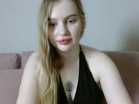 I am kind, good talk and hearing person... would love to know people here ahaha <3 i am polish student