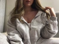 I’m a friendly, open-minded, and positive person who loves meeting new people and creating good vibes. I enjoy meaningful conversations, laughter, and making others feel comfortable and appreciated. I believe that every connection can be special in its own way.