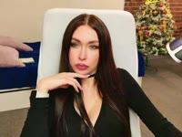 Hi! My name is Lea and I am a person who always seeks new discoveries and interesting meetings. I am open and friendly, I love to communicate with people and learn their stories. My curiosity makes me explore different topics - from art and culture to technology and travel.

I value sincerity and deep conversations, so I enjoy discussing ideas and opinions. My sense of humor helps to create a relaxed atmosphere, and I am always ready to support a conversation on any topic. If you are looking for company to discuss books, films or just want to share your thoughts, I will be glad to listen to you.

In addition, I love an active lifestyle - walking in the fresh air, playing sports or just exploring new places. I believe that every meeting can enrich our experience, and I hope that our communication will be as exciting for you as it is for me.

Let