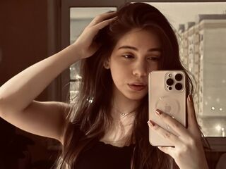camgirl masturbating with sextoy AlishiaCowlin