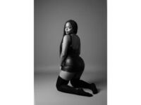 beautiful girlcam BrownNina