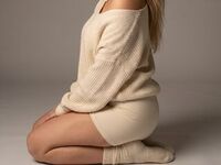 fingering cam girl EmmaRobertson
