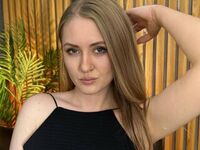 nude webcam girl GoldenLolali