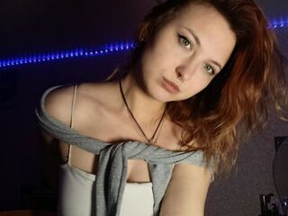 hot cam girl MaudieTuttle