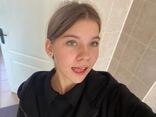 cam whore live NadineGene