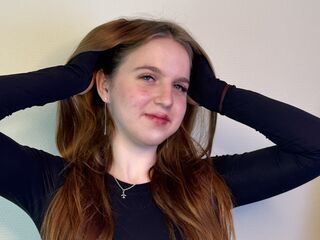 naked webcamgirl picture NilaBudy