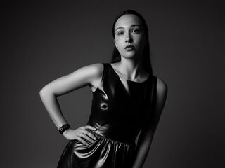 chat room live sex SherrylSein