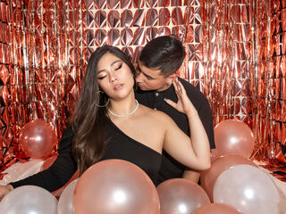 chatroom liveshow ChloeAndAdam