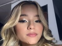 naked girl with webcam masturbating AaishaCollin