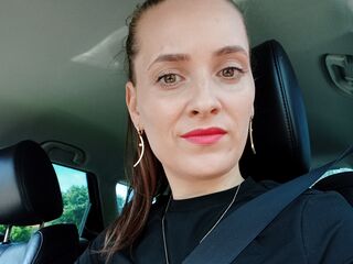 adult chatroom AllexiaTam
