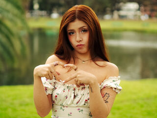 mastubating web cam girl AlyBelle