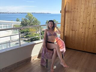 free live chat AlyVee