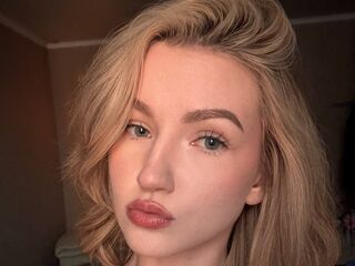 hot webcam AmyConnelly