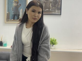 naked girl with webcam masturbating with vibrator AnglaAchziger