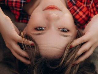 hot camslut AnnAmour