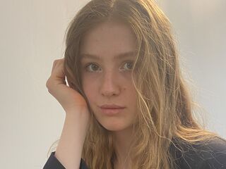 live sexshow AuraTyce