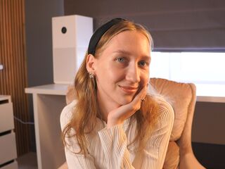 webcam chat room AvaRedgate