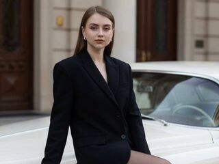 adult cam chat room BridgetVarley