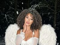 beautiful girl webcam CelineCherie