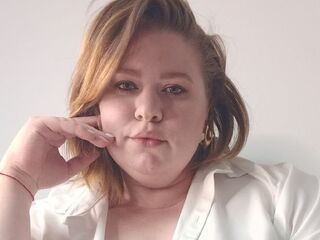 hot girl webcam picture ChloeThru
