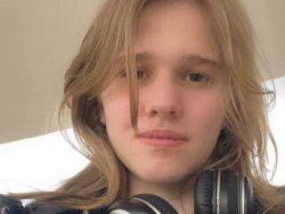 voyeur webcam ChristieDemaline