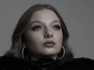 adultcam pic CreolaScheidler