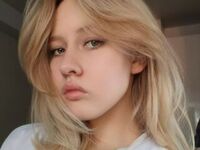cam girl chatroom DennyDucote