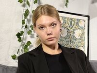 adult liveshow DonellaAndra