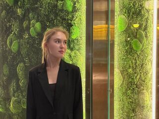 dirty webcam picture EdaNoreikaite