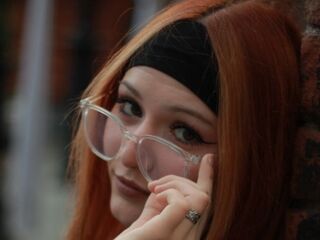 webcam live show EmeraldClyatt