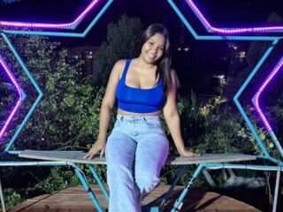 webcam striptease EmiVoss