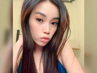 hot naked webcam girl EmilyCian