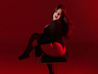 girl showing tits EmmyBaker