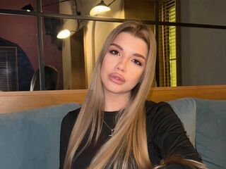 chat with cam EmmyRamsdell