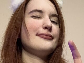 kinky webcam model EvaBorn