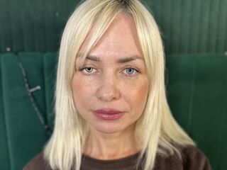 naked girl with cam fingering EvaRomer