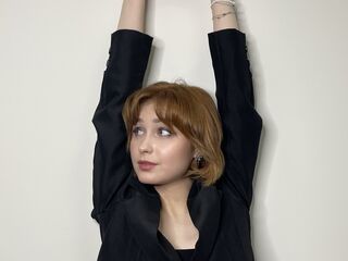 girl topless FloraHamp