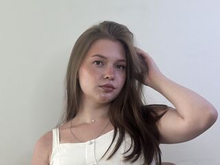 camgirl masturbating with vibrator FredericaGallien