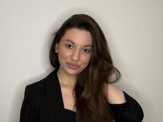 camgirl playing with dildo FreedaVogtman