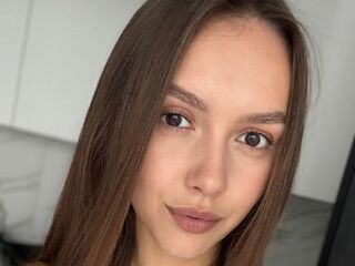 free livesex GeralynSchuck