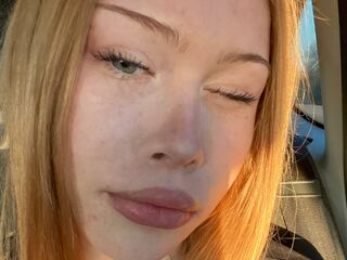 cam girl masturbating with dildo HaleyCorpuz