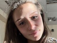 cam girl chatroom HeidyDuggar