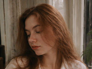 chat room webcam photo HermineHerl