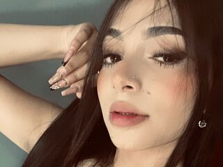 naked girl with webcam fingering pussy IsabellaVerona