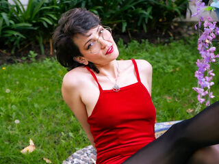 cam hooker IveteDurand