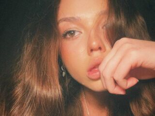 sexcam free JanyceCruden