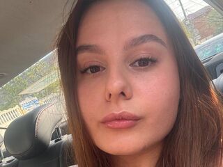 cam girl masturbating with sextoy JaynePencil