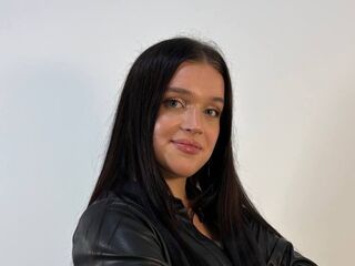 jasmin nude chatroom JenellBrindle