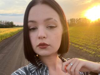 camgirl masturbating with vibrator JennaCoppolino